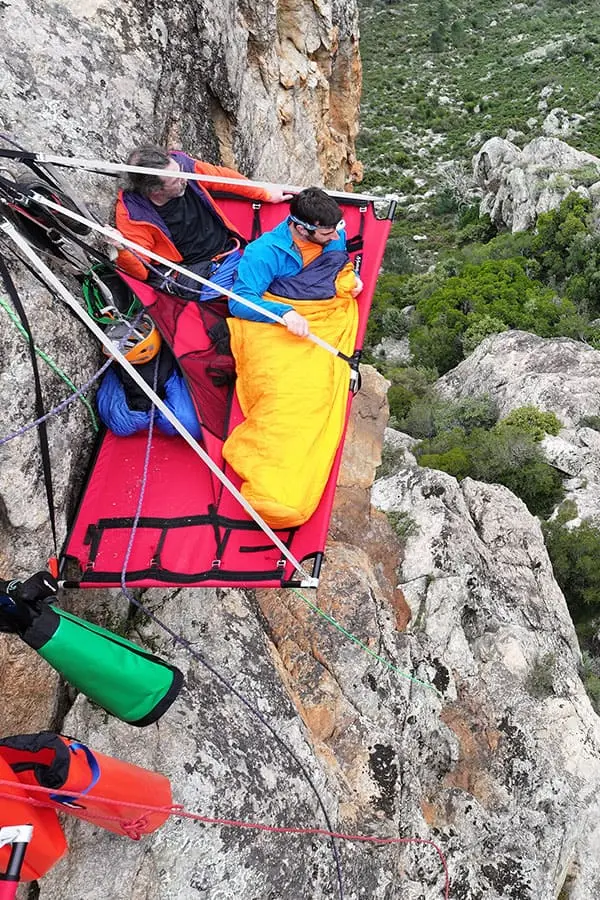 Corsican portaledge 3 portaledge nuit insolite